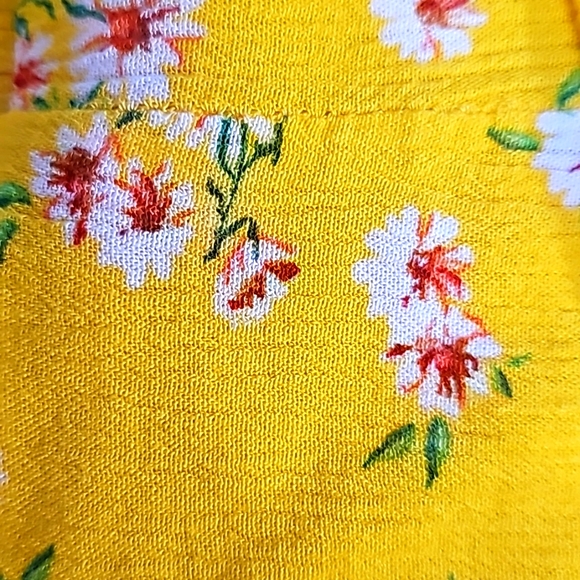 Yellow mini romper, medium or small fit - Picture 5 of 7